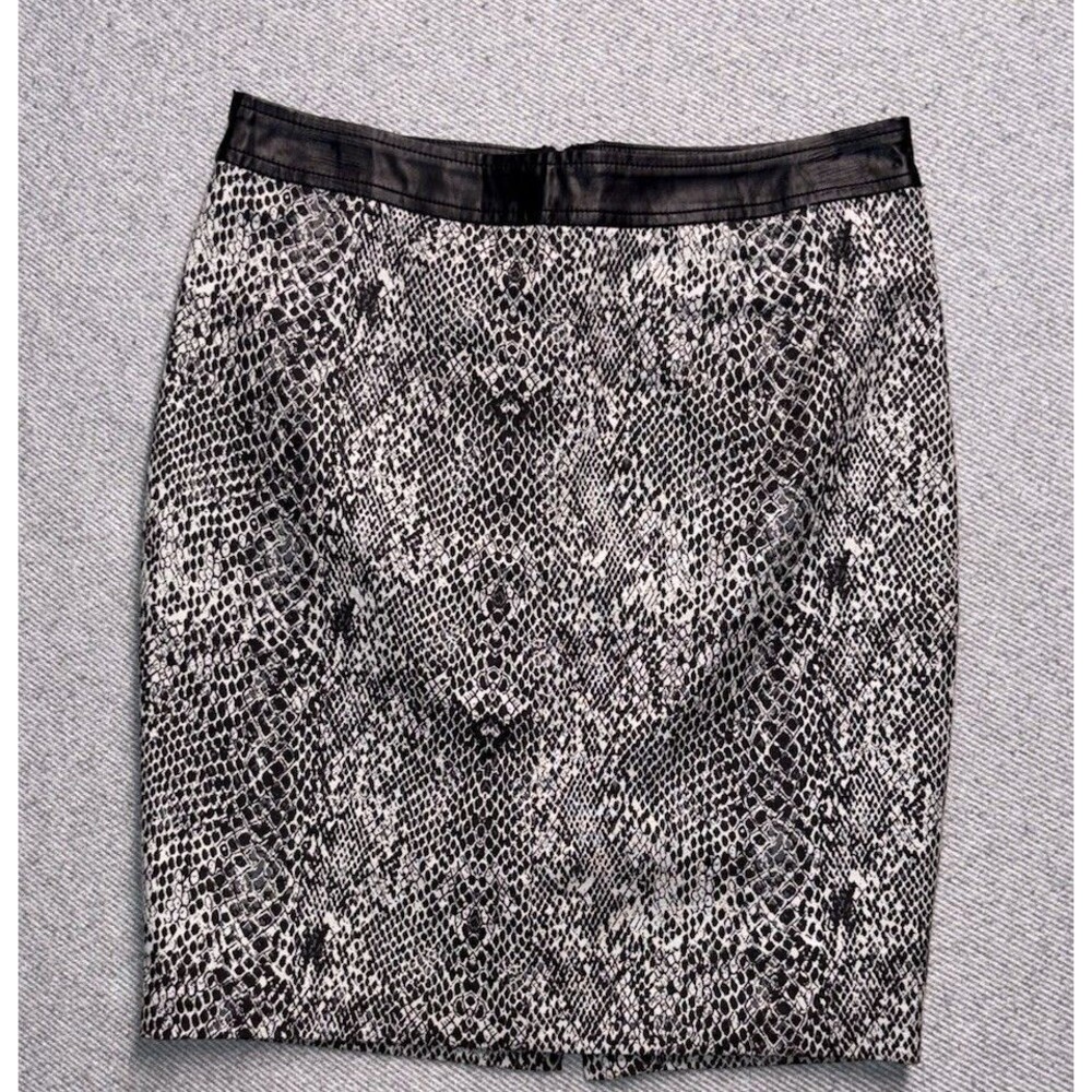 GUESS Snakeskin Print Faux Leather Trim Pencil Skirt - Size 4